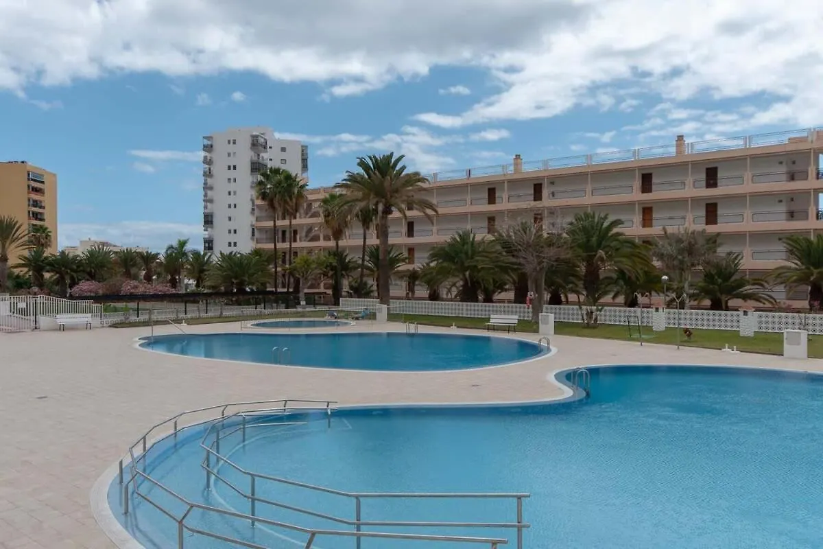Achacay 1 - Two Bed Apartment Los Cristianos  0*, Los Cristianos (Tenerife) Spain