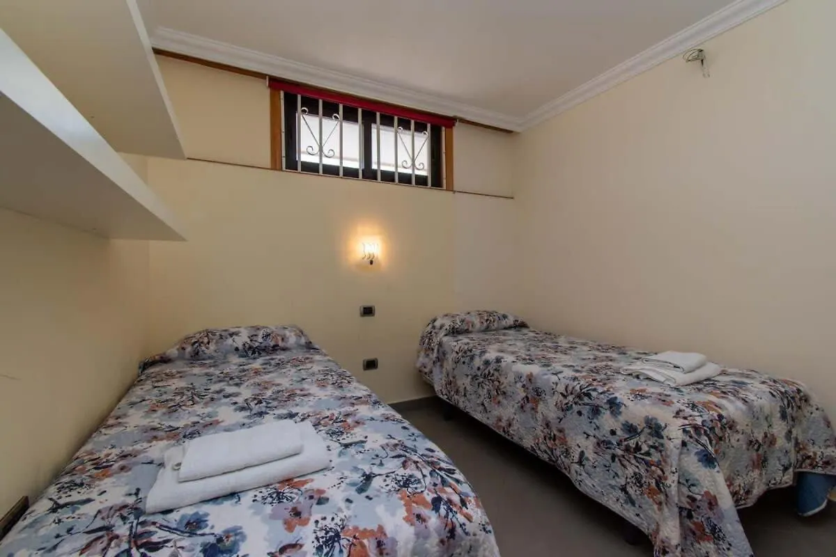 Achacay 1 - Two Bed Apartment Los Cristianos
